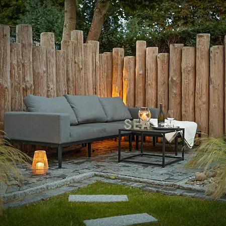 Modernes Mit Sauna, Eingezaeuntem Garten Und Strandnaehe Ideal Fuer Familien, Freunde Und Hundeliebhaber Ferienhaus Ostseeheilbad Zingst